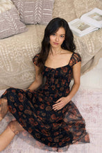 Load image into Gallery viewer, Cami- Floral Sweetheart Midi Dress