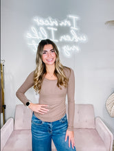 Load image into Gallery viewer, Blaire- CoreClassic Micro-Ribbed Built-In Bra Long Sleeve Top