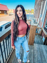 Load image into Gallery viewer, Celine- Lightweight Cropped Sweater