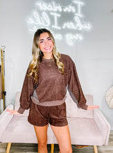 Load image into Gallery viewer, Posie- Contrast Sweatshirt & Shorts Set