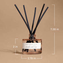 Load image into Gallery viewer, Christmas Reed Diffuser - Christmas Decor & Gifts