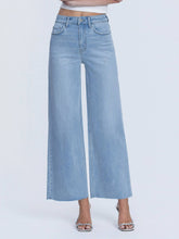 Load image into Gallery viewer, Simon- High Rise Light Wash Ankle Wide Jeans

