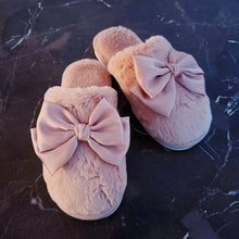 Load image into Gallery viewer, Satin Shine Fur Cozy Lounge Slippers
