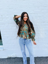 Load image into Gallery viewer, Sutton- Floral Print 3/4 Sleeve Peplum Top

