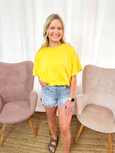 Load image into Gallery viewer, Scottie- Short Sleeve Knit Bubble Hem Top
