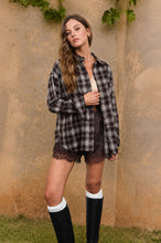 Load image into Gallery viewer, Evelyn- Plaid Button Down Long Sleeve Top
