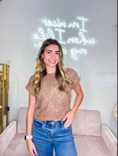 Load image into Gallery viewer, Holly- KNIT SWEATER SHORT SLEEVE TOP
