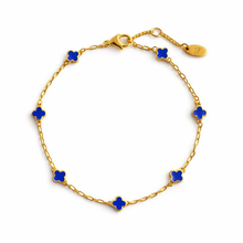 Load image into Gallery viewer, Petite Clover Single Layer Bracelet
