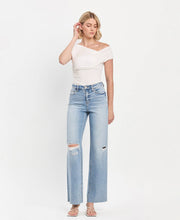 Load image into Gallery viewer, Kolter- High Rise Clean Cut Raw Hem Wide Leg Jeans
