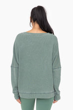 Load image into Gallery viewer, Kaya- Waffle Ribbed Round Neck Pullover
