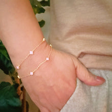 Load image into Gallery viewer, Petite Clover Layered Chain Bracelet
