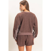 Load image into Gallery viewer, Posie- Contrast Sweatshirt &amp; Shorts Set
