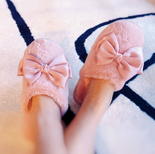 Load image into Gallery viewer, Satin Shine Fur Cozy Lounge Slippers
