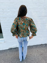 Load image into Gallery viewer, Sutton- Floral Print 3/4 Sleeve Peplum Top
