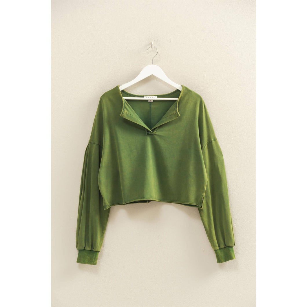 Quinn- Mineral Washed Casual Long-Sleeve Top