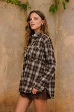 Load image into Gallery viewer, Evelyn- Plaid Button Down Long Sleeve Top
