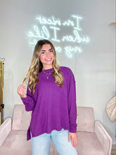 Load image into Gallery viewer, Hailey- Classic Cotton Oversized Long Sleeve Top
