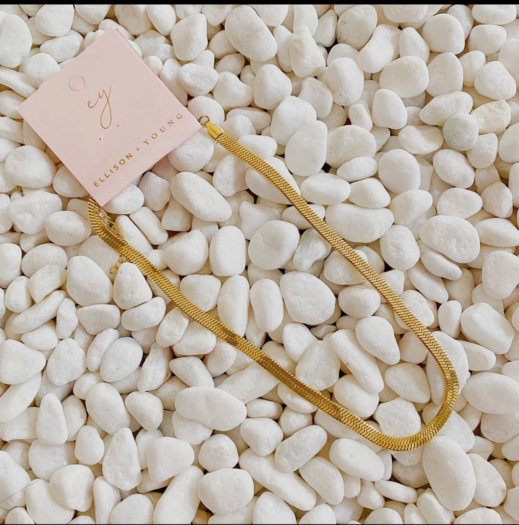 Simply Herringbone Chain Necklace
