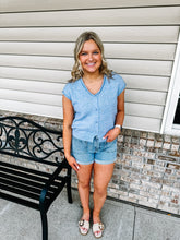 Load image into Gallery viewer, Olive- Raw Edge V-Neck Knit Cardigan Top
