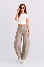 Load image into Gallery viewer, FAWN PRINT BARREL PANTS
