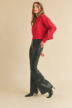 Load image into Gallery viewer, Layla- Boxy Pullover Sweater
