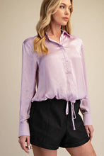 Load image into Gallery viewer, Cheyenne0- Long-Sleeve Collared Shirt with Adjustable Drawstring Hem
