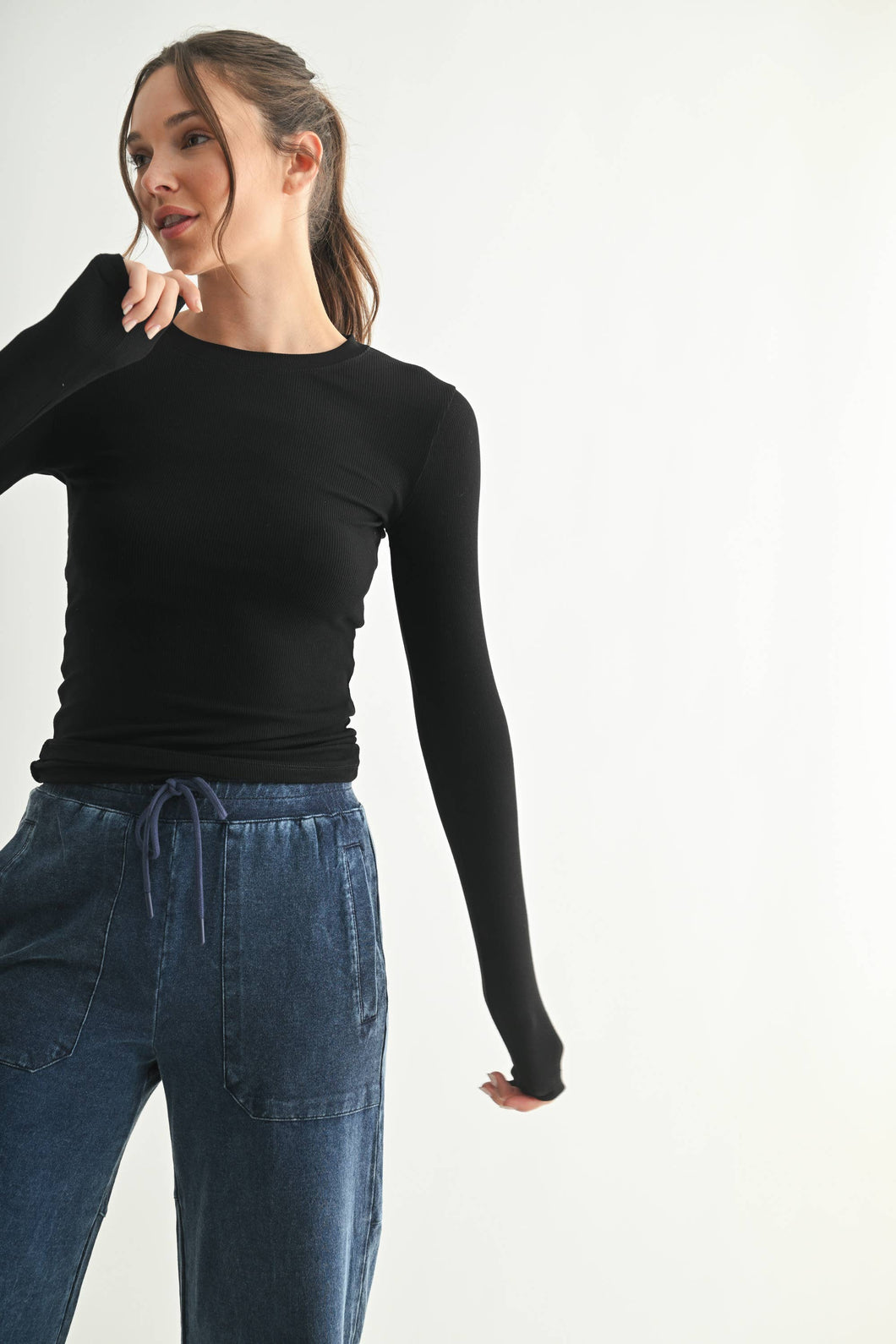 Charlie- Black Long-Sleeved Micro-Ribbed Top