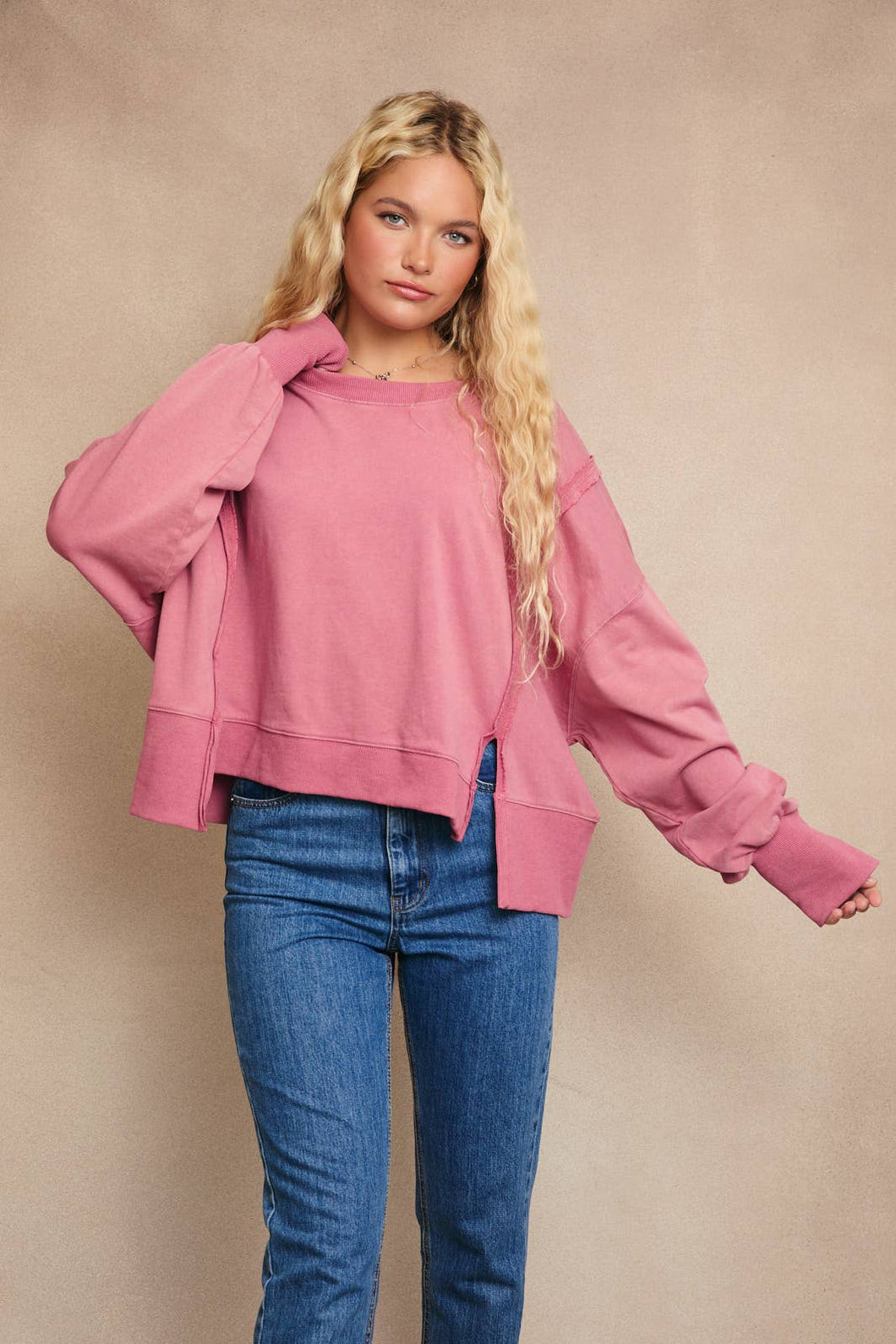 Elsie- Scooped Neck Cropped Sweatshirt