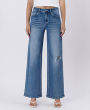 Load image into Gallery viewer, Evan- Super High Rise Baggy Jeans
